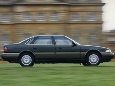 Rover 800, Седан — вид слева