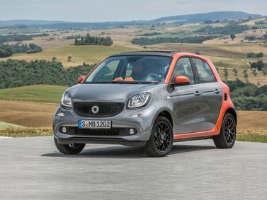 Smart Forfour II, Хэтчбек 5 дв. — вид спереди справа