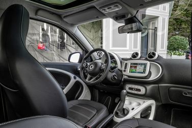 Smart Forfour II, Хэтчбек 5 дв. — место водителя