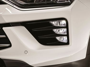SsangYong Korando رابعاً، دفع رباعي 5 أبواب — الجزء الأمامي من السيارة عن قرب
