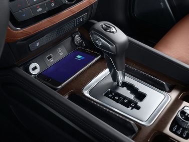 SsangYong Rexton IV, Внедорожник 5 дв. — центральная консоль