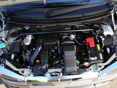 Suzuki Alto VIII (HA36), Хэтчбек 5 дв. — моторный отсек