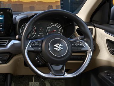 Suzuki DZire رابعاً، سيدان — عجلة القيادة
