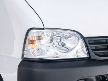 Suzuki Eeco، فان — المصباح الأمامي