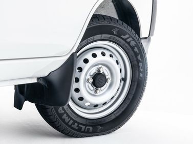 Suzuki Eeco، فان مدمج — جنط العجلة