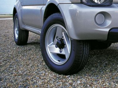 Suzuki Jimny III, Внедорожник 3 дв. — колёсный диск