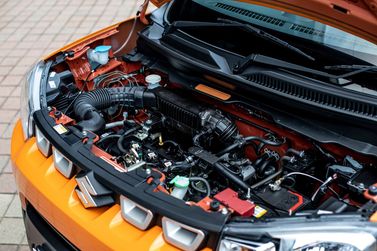 Suzuki S-Presso, Внедорожник 5 дв. — моторный отсек