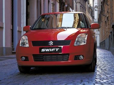 Suzuki Swift ثالثاً، هاتشباك 3 أبواب — منظر أمامي