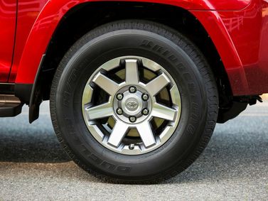 Toyota 4Runner فيس ليفت V، دفع رباعي 5 أبواب — جنط العجلة