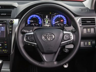 Toyota Aurion II, Седан — рулевое колесо