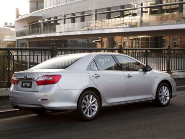 Toyota Aurion II, Седан — вид сзади справа