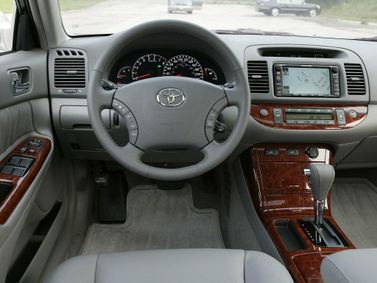 Toyota Camry فيس ليفت V (XV30) V (XV30)، سيدان — منطقة السائق