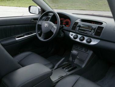 Toyota Camry فيس ليفت V (XV30) V (XV30)، سيدان — منطقة السائق