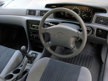 Toyota Camry IV (XV20)، سيدان Gracia — منطقة السائق