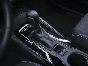 Toyota Corolla عملية فيس ليفت XII (E210)، واجون 5 أبواب Touring — محدد ناقل الحركة