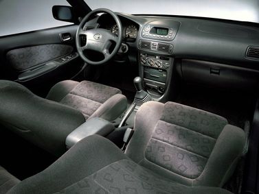 Toyota Corolla عملية فيس ليفت VIII (E110)، واجون 5 أبواب — منظر عام للمقصورة