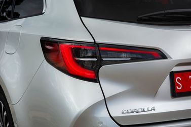 Toyota Corolla XII (E210)، واجون 5 أبواب — المصباح الخلفي
