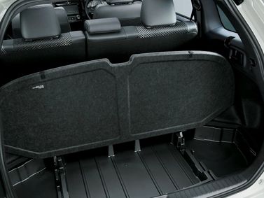 Toyota Corolla XI (E160، E170، E180)، واجون 5 أبواب Fielder — حجرة الأمتعة