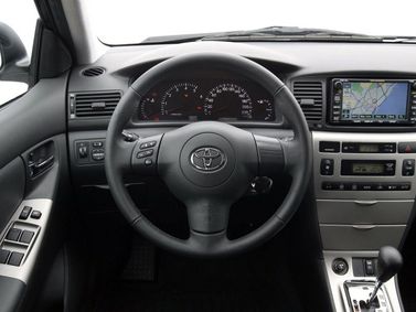 Toyota Corolla عملية فيس ليفت IX (E120، E130)، سيدان — منطقة السائق