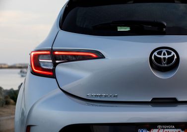 Toyota Corolla XII (E210)، هاتشباك 5 أبواب — الجزء الخلفي من السيارة عن قرب