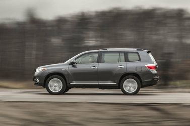 Toyota Highlander II (U40) Рестайлинг, Внедорожник 5 дв. — вид слева