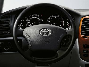 Toyota Land Cruiser 100 Series 100 Series Facelift 2، دفع رباعي 5 أبواب — عجلة القيادة