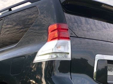 Toyota Land Cruiser Prado السلسلة 150، دفع رباعي 5 أبواب — المصباح الخلفي