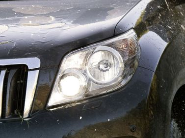 Toyota Land Cruiser Prado السلسلة 150، دفع رباعي 5 أبواب — المصباح الأمامي