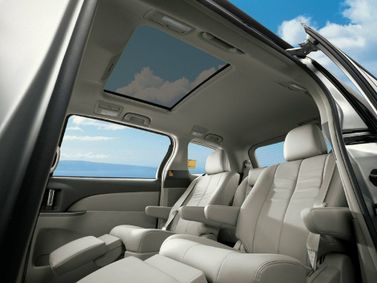 Toyota Previa III (XR50)، ميني فان — المقاعد الخلفية