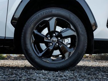 Toyota RAV4 V (XA50)، دفع رباعي 5 أبواب — جنط العجلة