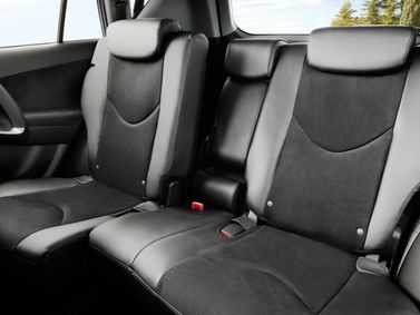 Toyota RAV4 عملية فيس ليفت III (XA30)، دفع رباعي 5 أبواب — المقاعد الخلفية
