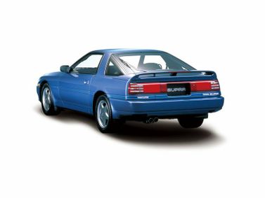 Toyota Supra III (A70)، كوبيه — منظر خلفي أيسر