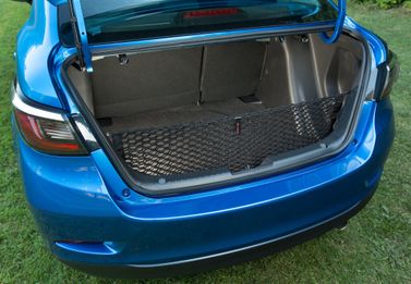 Toyota Yaris DJ/DL, Седан — багажное отделение