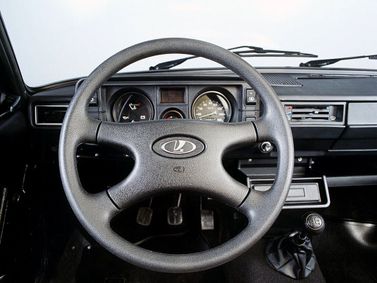 LADA (VAZ) 2104, Универсал 5 дв. — рулевое колесо