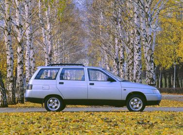 LADA (VAZ) 2111, Универсал 5 дв. — вид слева
