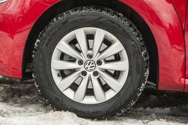Volkswagen Beetle II (A5)، هاتشباك 3 أبواب — جنط العجلة