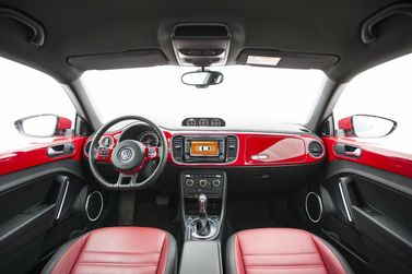 Volkswagen Beetle II (A5)، هاتشباك 3 أبواب — لوحة القيادة
