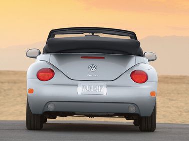Volkswagen Beetle ط (A4)، قابلة للتحويل — منظر خلفي