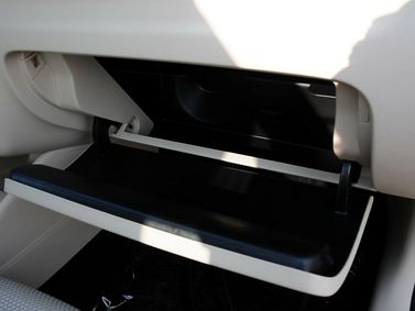 Volkswagen Bora II (السوق الصينية)، سيدان — تفصيل داخلي