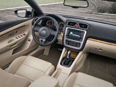 Volkswagen Eos I Рестайлинг, Кабриолет — передняя панель
