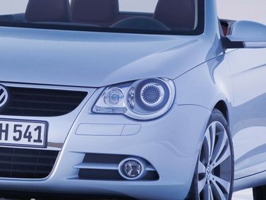 Volkswagen Eos I، قابلة للتحويل — منظر أمامي أيمن