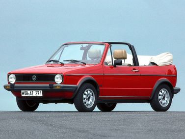 Volkswagen Golf I، قابلة للتحويل — منظر أمامي أيمن