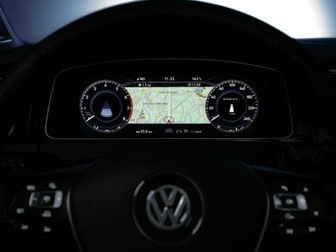 Volkswagen Golf فيس ليفت السابع، واجون 5 أبواب — لوحة العدادات