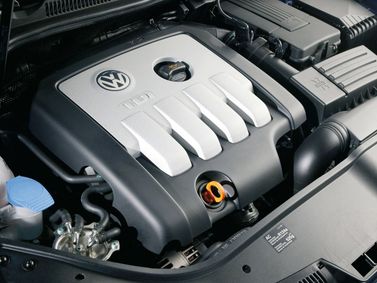 Volkswagen Golf V، هاتشباك 5 أبواب — حجرة المحرك