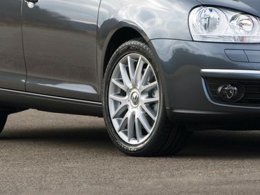 Volkswagen Golf V، واجون 5 أبواب — جنط العجلة