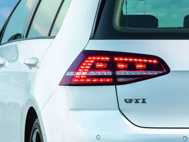 Volkswagen Golf GTI سابعاً، هاتشباك 5 أبواب — المصباح الخلفي