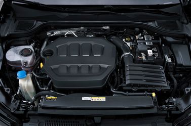 Volkswagen Golf R ثامناً، هاتشباك 5 أبواب — حجرة المحرك