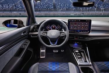 Volkswagen Golf R فيس ليفت الثامن، هاتشباك 5 أبواب — منطقة السائق