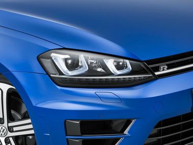 Volkswagen Golf R سابعاً، واجون 5 أبواب — المصباح الأمامي