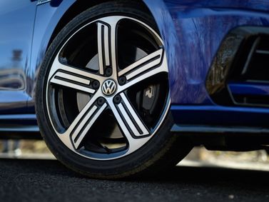 Volkswagen Golf R فيس ليفت السابع، هاتشباك 3 أبواب — جنط العجلة